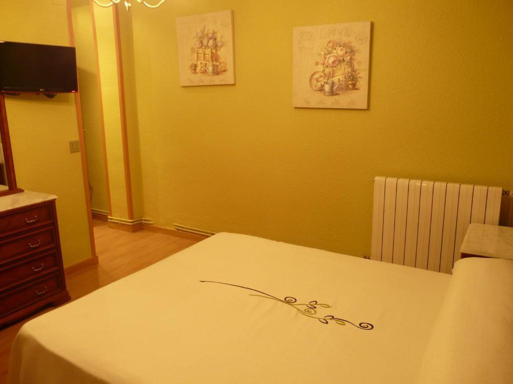Apartamento Turistico Guara Casa Castro بارباسترو المظهر الخارجي الصورة
