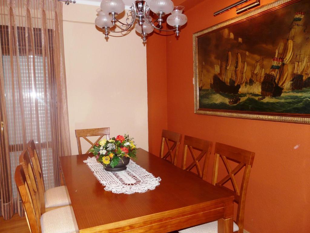 Apartamento Turistico Guara Casa Castro بارباسترو المظهر الخارجي الصورة